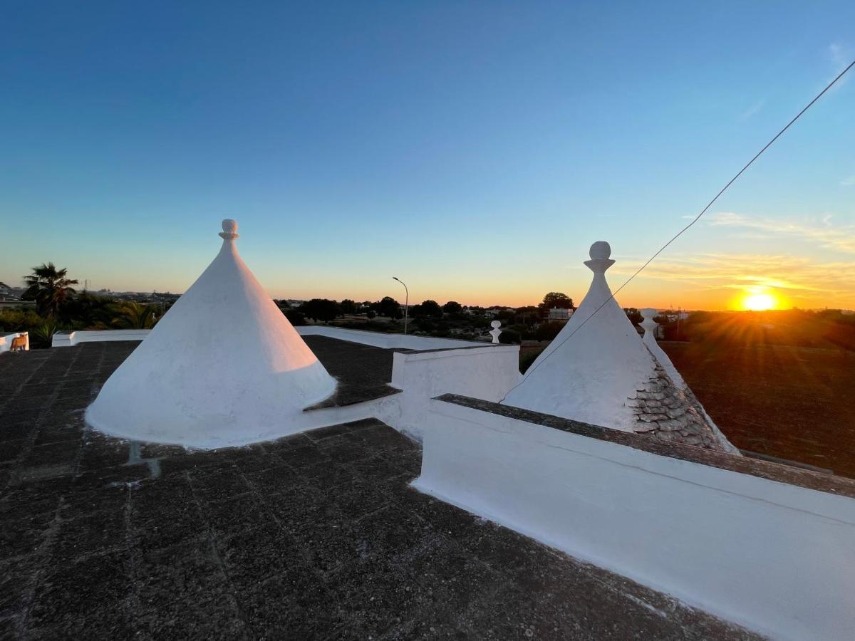 Trulli Lupoli In Valle D Itriaチステルニーノ エクステリア 写真